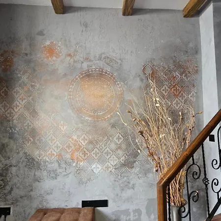 83